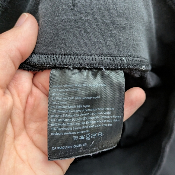 Lululemon Black Jogger Sweatpants CA 35801/ RN 106259/08 - Picture 6 of 9